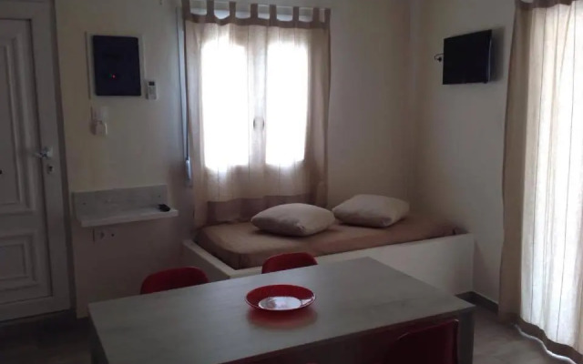 George Home 1