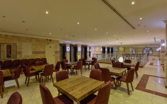 Bader Al Marsa Hotel