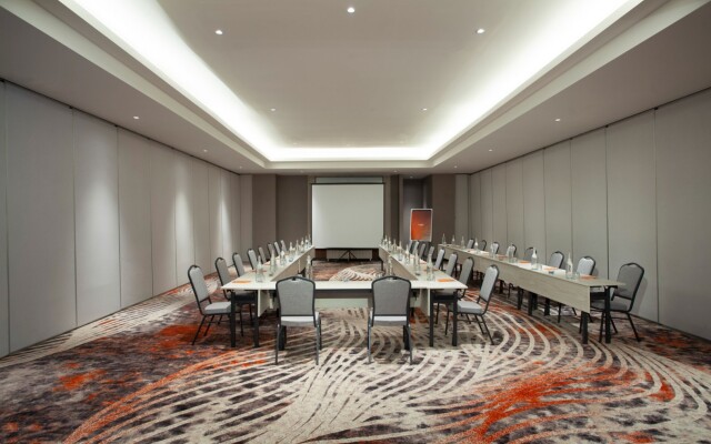 Harris Hotel & Convention Cibinong City Mall Bogor