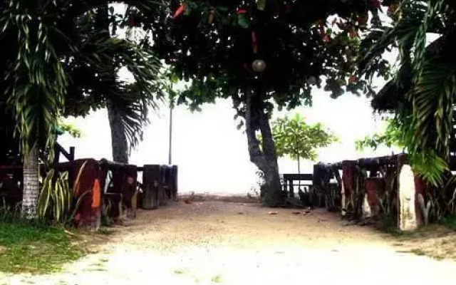 Fernandez Beach and Garden Resort
