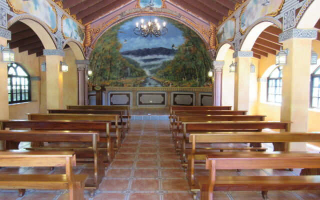 Valle Escondido Wellness Resort