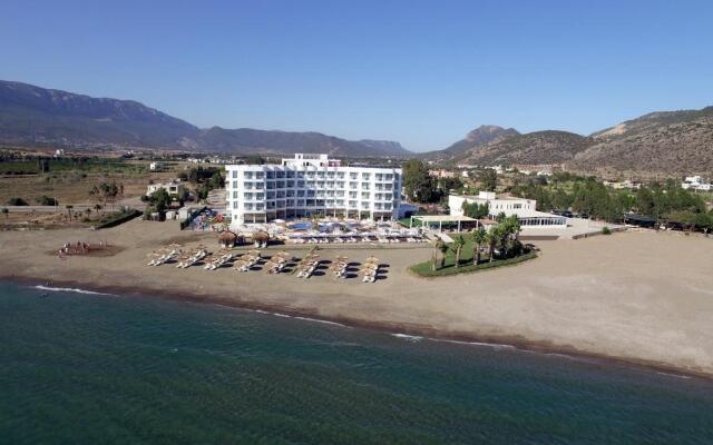 Marpessa Blue Beach Resort & SPA Hotel