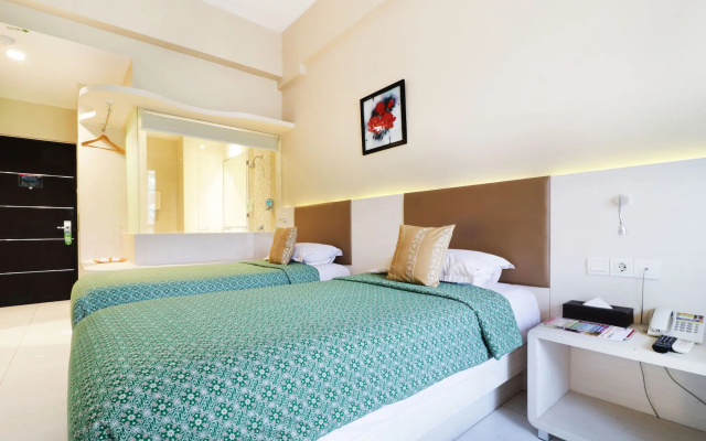 Dewarna Hotel & Convention