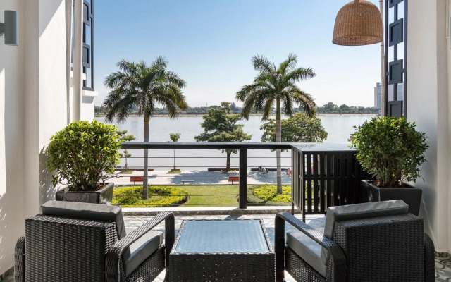 Tao Riverside Residence