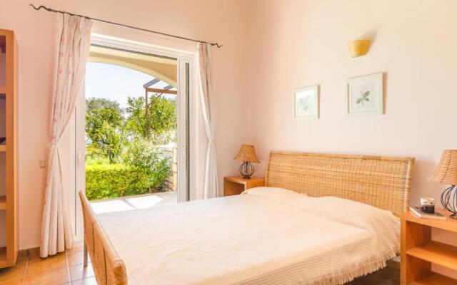 Waterfront Barbati by Villa2be