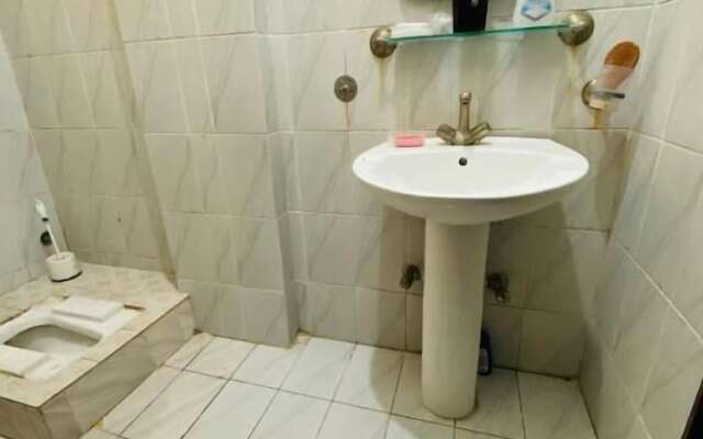 Lal Lodges Suite Apartment