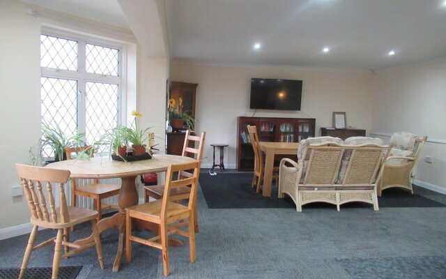 Lennard House