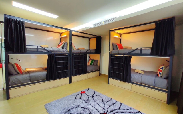 Shell Out Beach Club Suite - Hostel