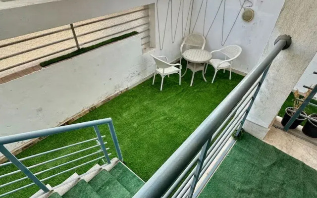 The Privacy Villa