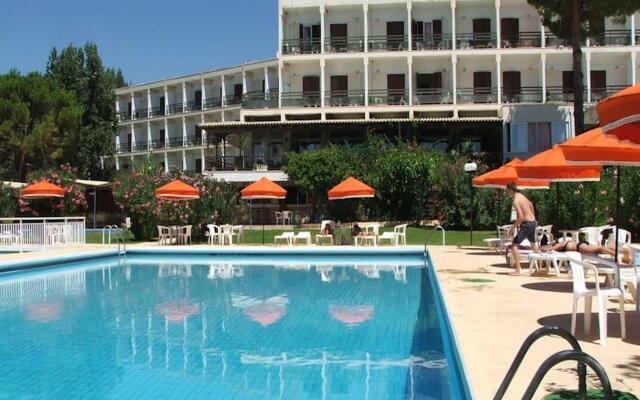 Irinna Hotel