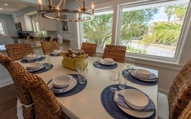 Summer Breeze Apartment 5