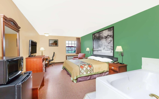 Super 8 by Wyndham Searcy AR