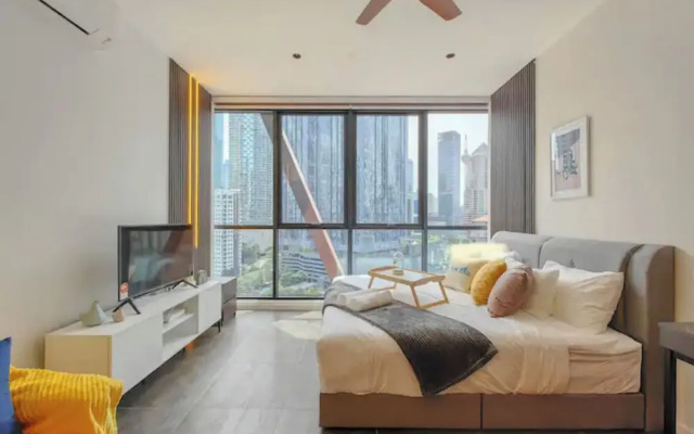 Deluxe Studio Scarletz Suites Klcc – Guest Rooms – Kuala Lumpur