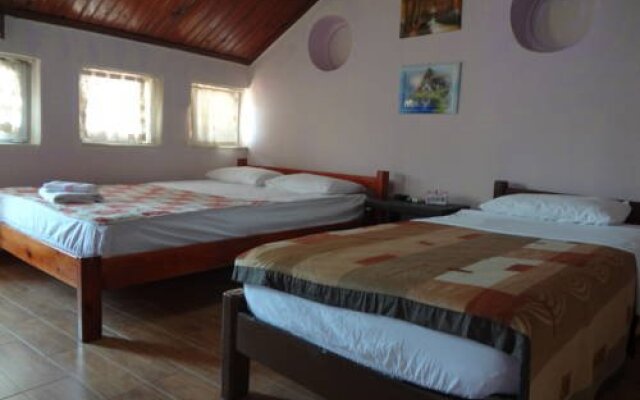Loren Hotel