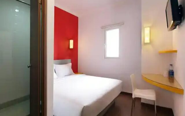 Amaris Hotel Mangga Dua Square