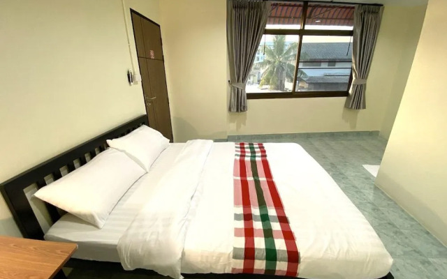 Gate 2Hostel