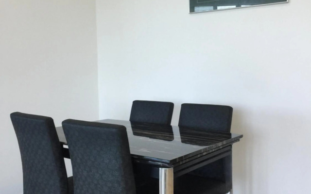 2775 sqf Sunset Luxury Condo