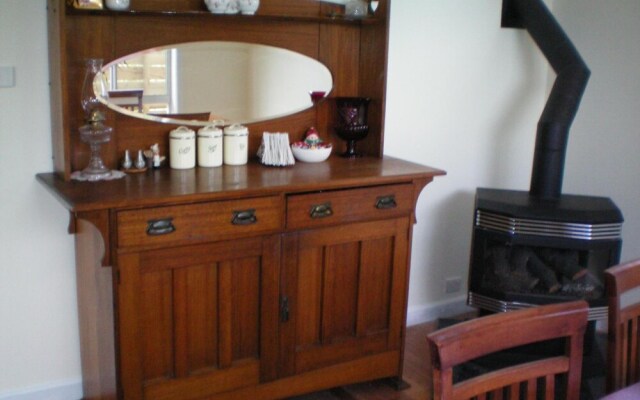 Austin Rise Bed and Breakfast