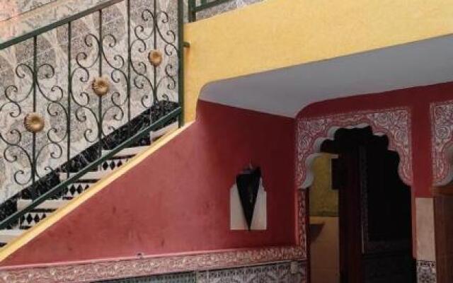 Riad Alaoui 134 with swimming pool and free parking