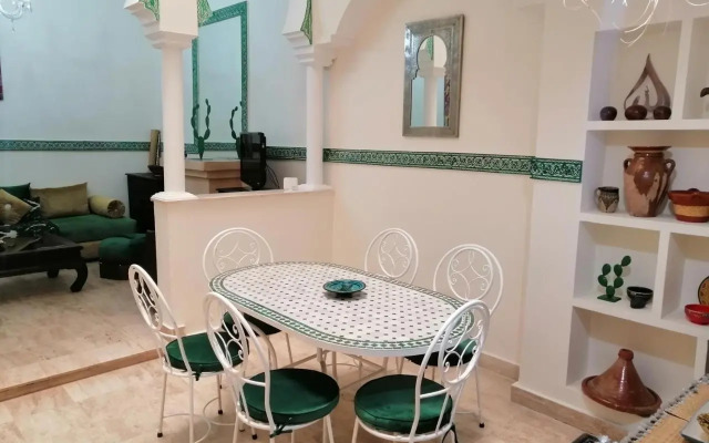 Dar Tariq 3 suites avec pisicine