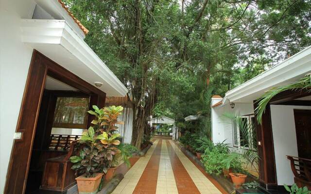 Raja Park Beach Resort