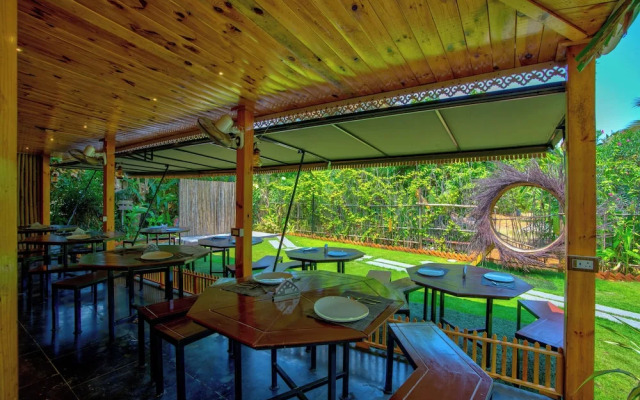 The Lazy Cabanas