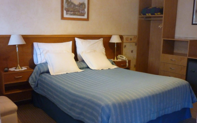 Hotel Los Troncos