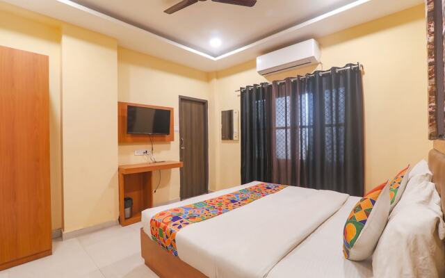 Fabhotel Swarn Banquet