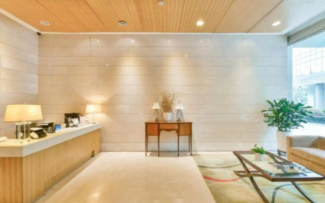 Lejia EAC International Apartment Hotel