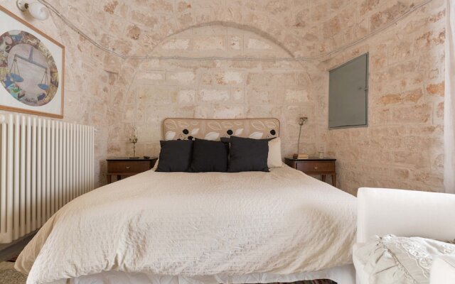 1970 Trulli Del Monsignore by Perle di Puglia