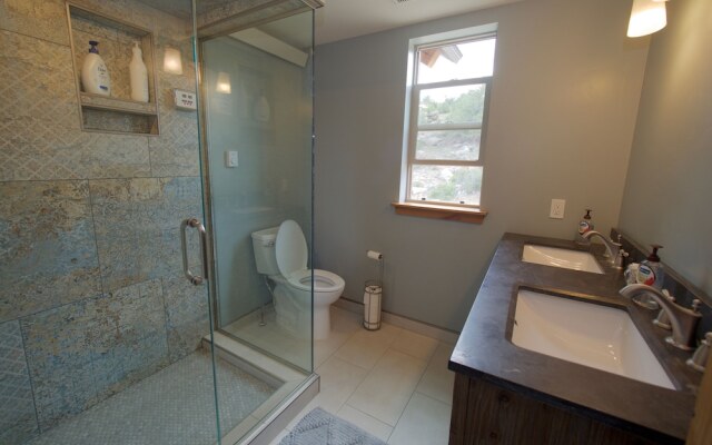 Granite Peaks Lodge - 3 Br Cabin
