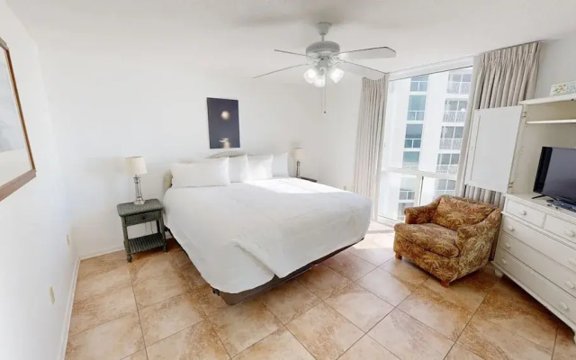 Shoreline Towers 2052 2 Bedroom Condo