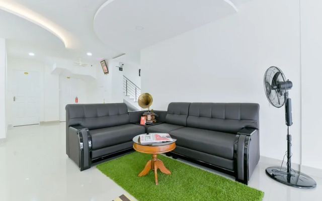 OYO 14879 Home Elegant 1BHK Kochi Airport