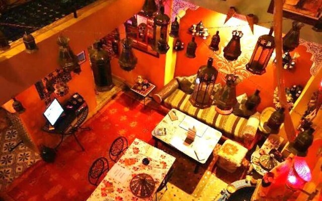 Riad Layla Rouge - Hostel