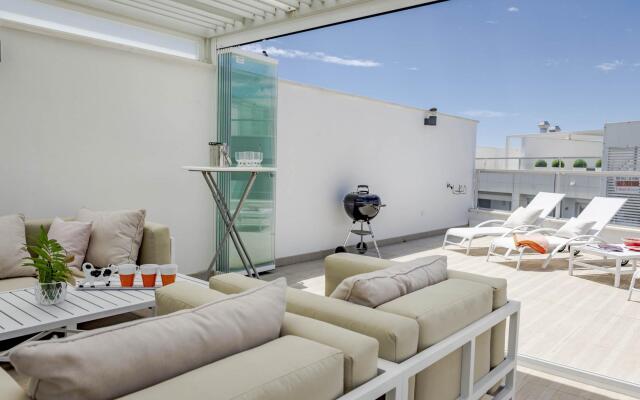 Lab5 Modern 3 Bedroom Penthouse In San Pedro