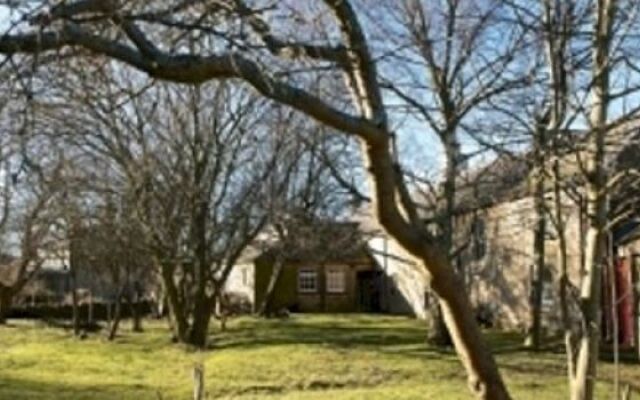 Low House Haven