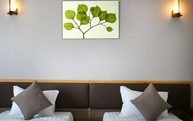Coral Hotel