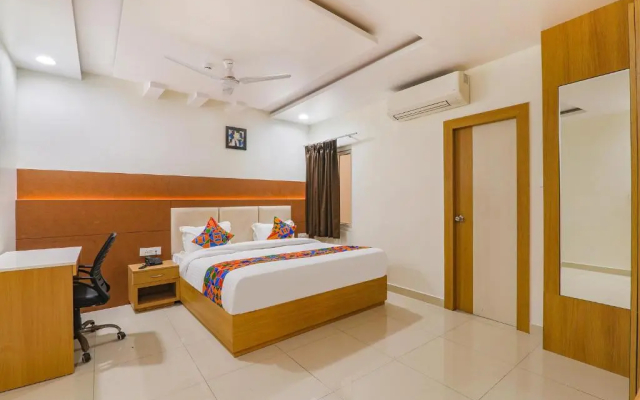 Fabhotel Ananda Inn
