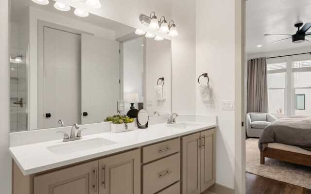 Sun-kissed Retreat 9 Bedroom Home