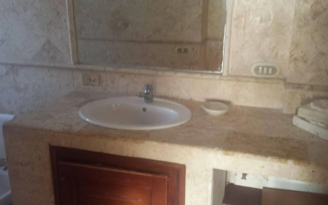 Hotel Las Palmeras / Las Estrellas