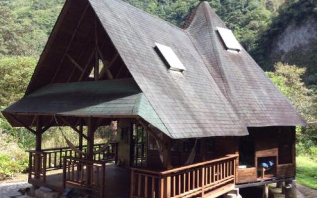 Cabañas Pailon del Diablo