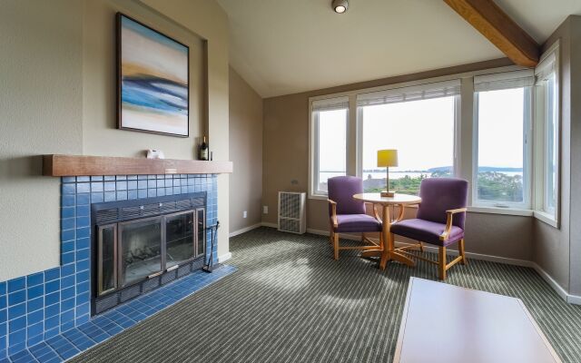 The Inn at the Tides