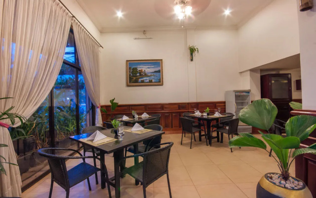 Siem Reap Bat Hotel
