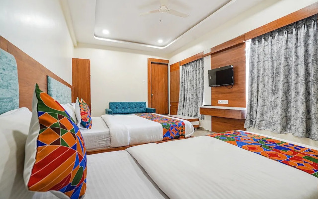 Fabhotel Hk Villa