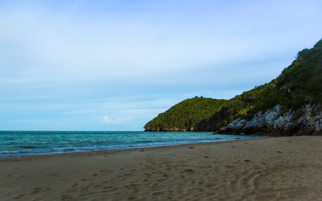 Nam Talay Resort