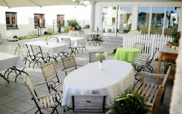 Hotel Burgwirt