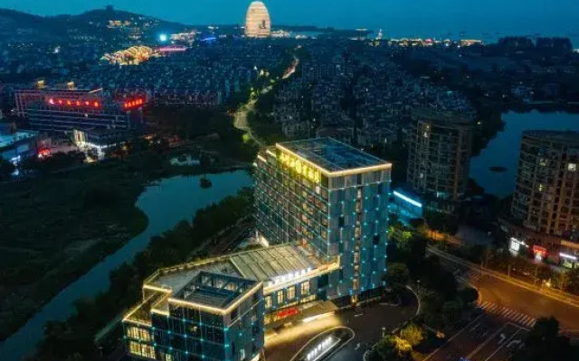 Hu Zhou Mountain and sea Happiness Bay Hotel