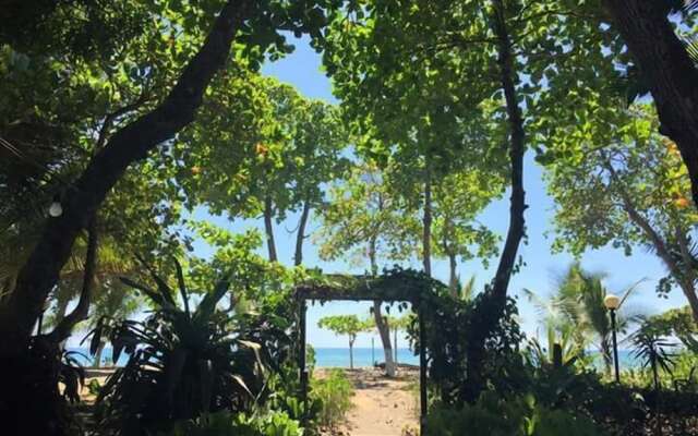Hotel Rancho Coral