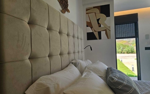 Mat Suites