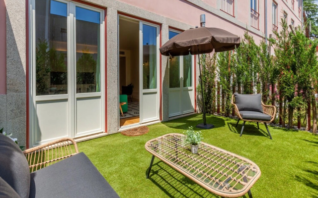 D&S - Lazaros Apartments